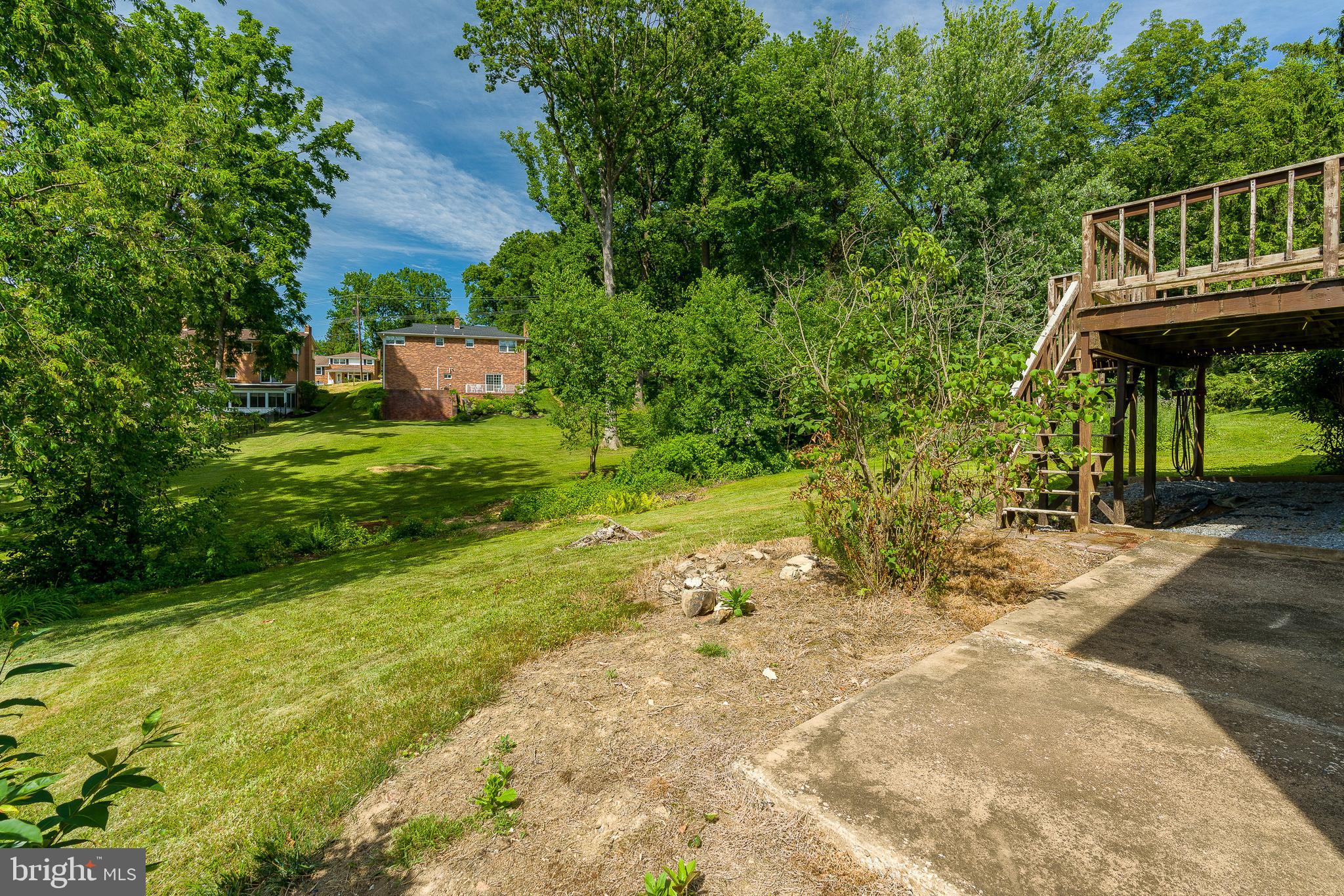 2631 Raleigh Drive York, PA 17402 - Photo 12 of 32 Gallery Image 12