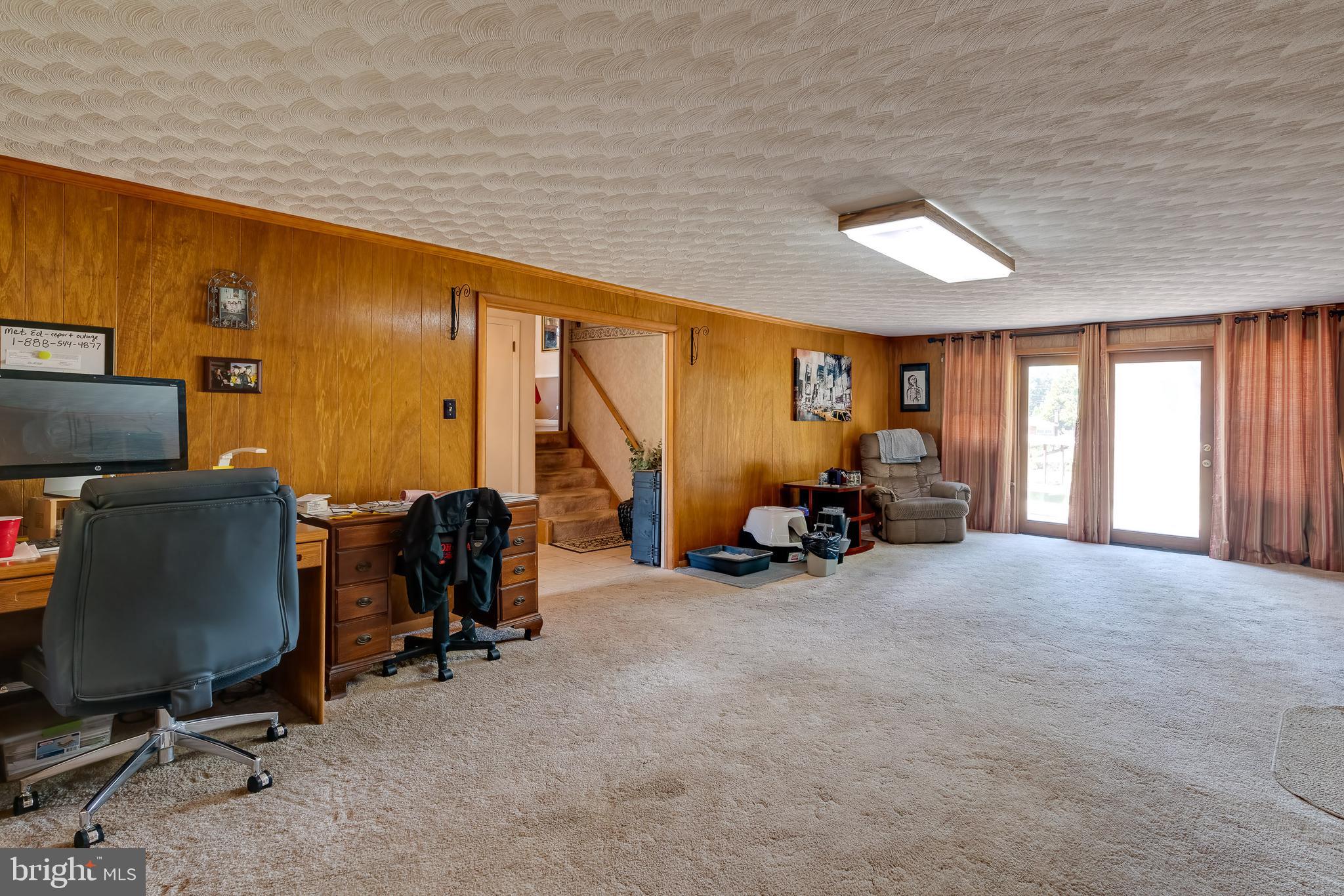 2631 Raleigh Drive York, PA 17402 - Photo 14 of 32 Gallery Image 14