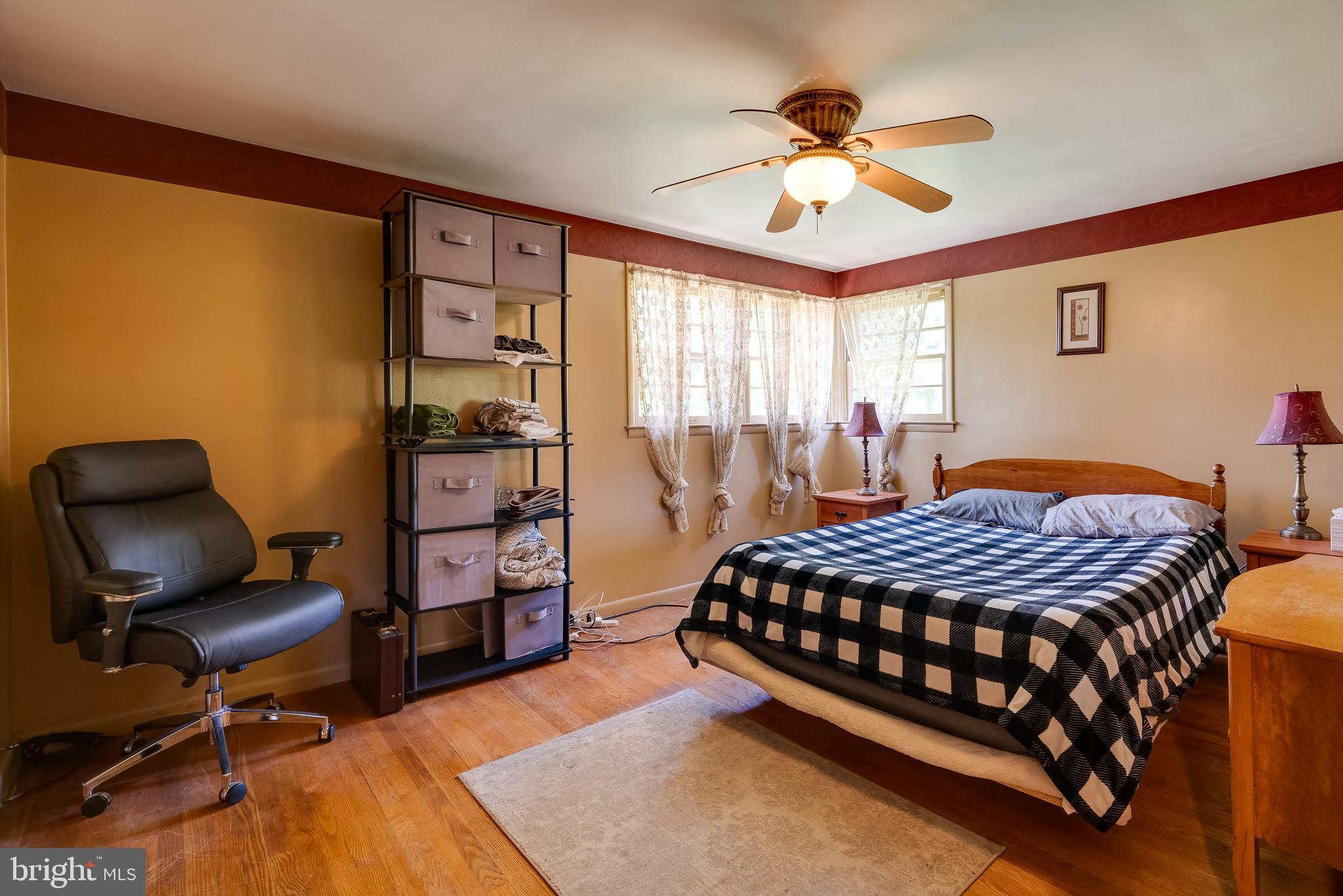 2631 Raleigh Drive York, PA 17402 - Photo 28 of 32 Gallery Image 28
