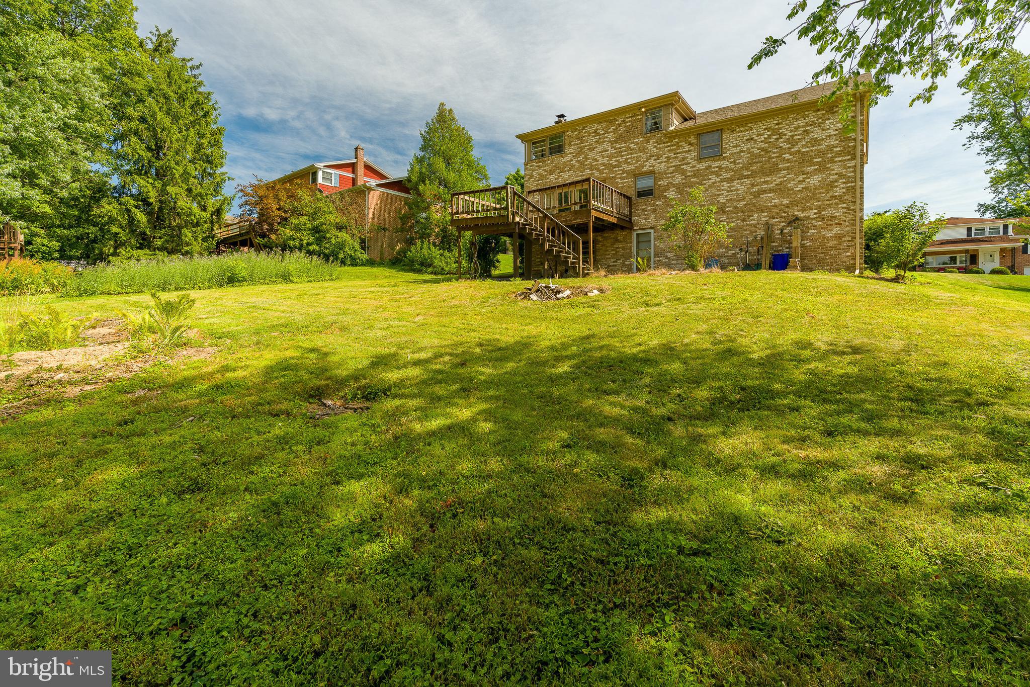 2631 Raleigh Drive York, PA 17402 - Photo 10 of 32 Gallery Image 10