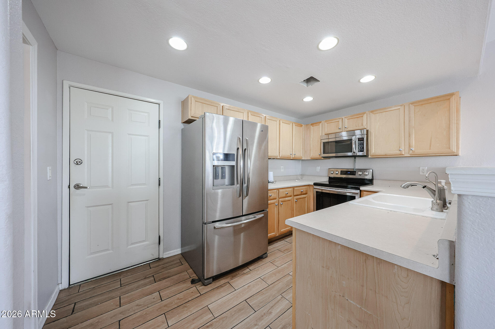 3150 East Beardsley Road, Unit 1090 Phoenix, AZ 85050 - Photo 13 of 32 B (6)