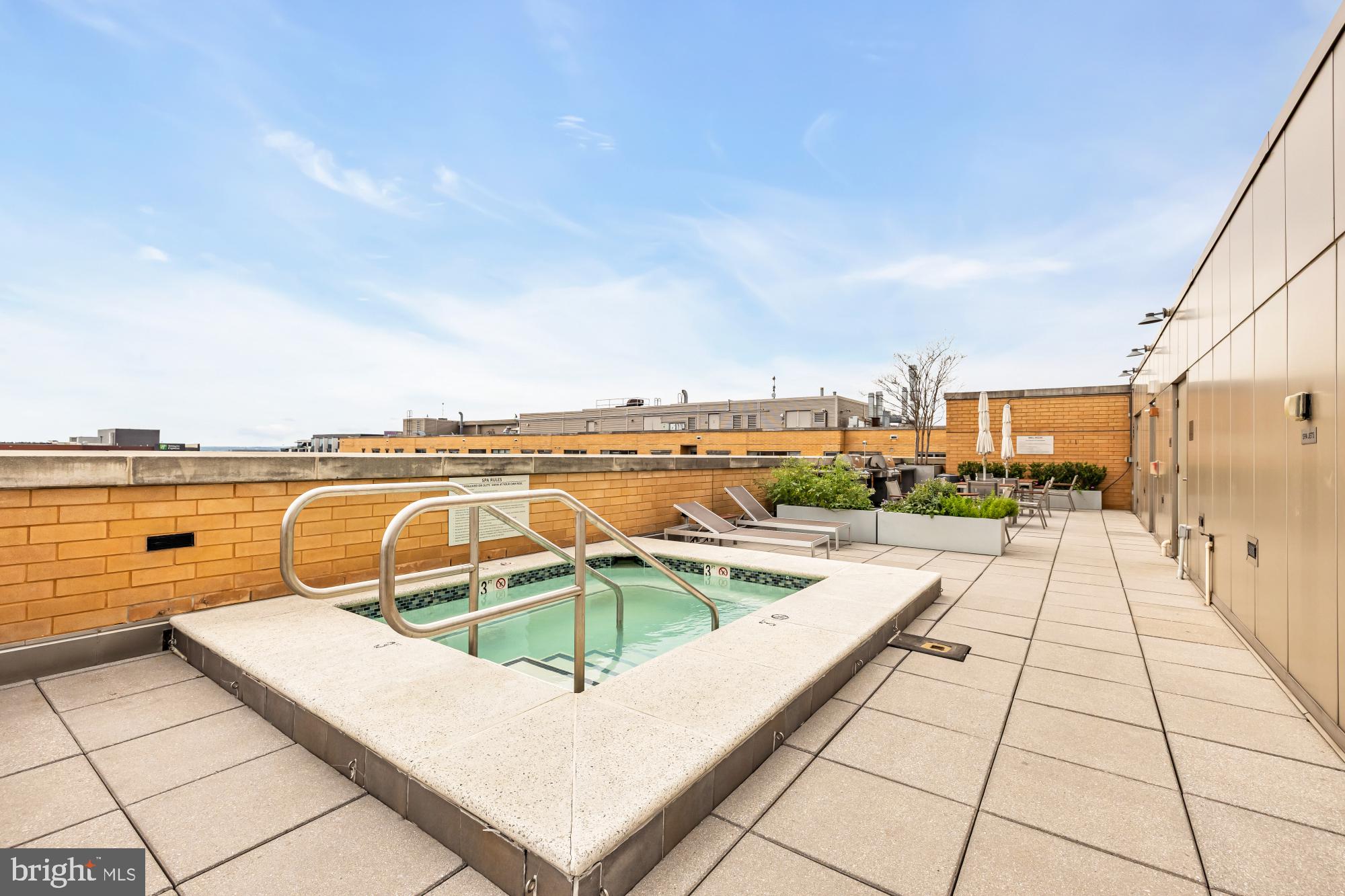475 K Street Northwest, Unit 1123 Washington, DC 20001 - Photo 31 of 36