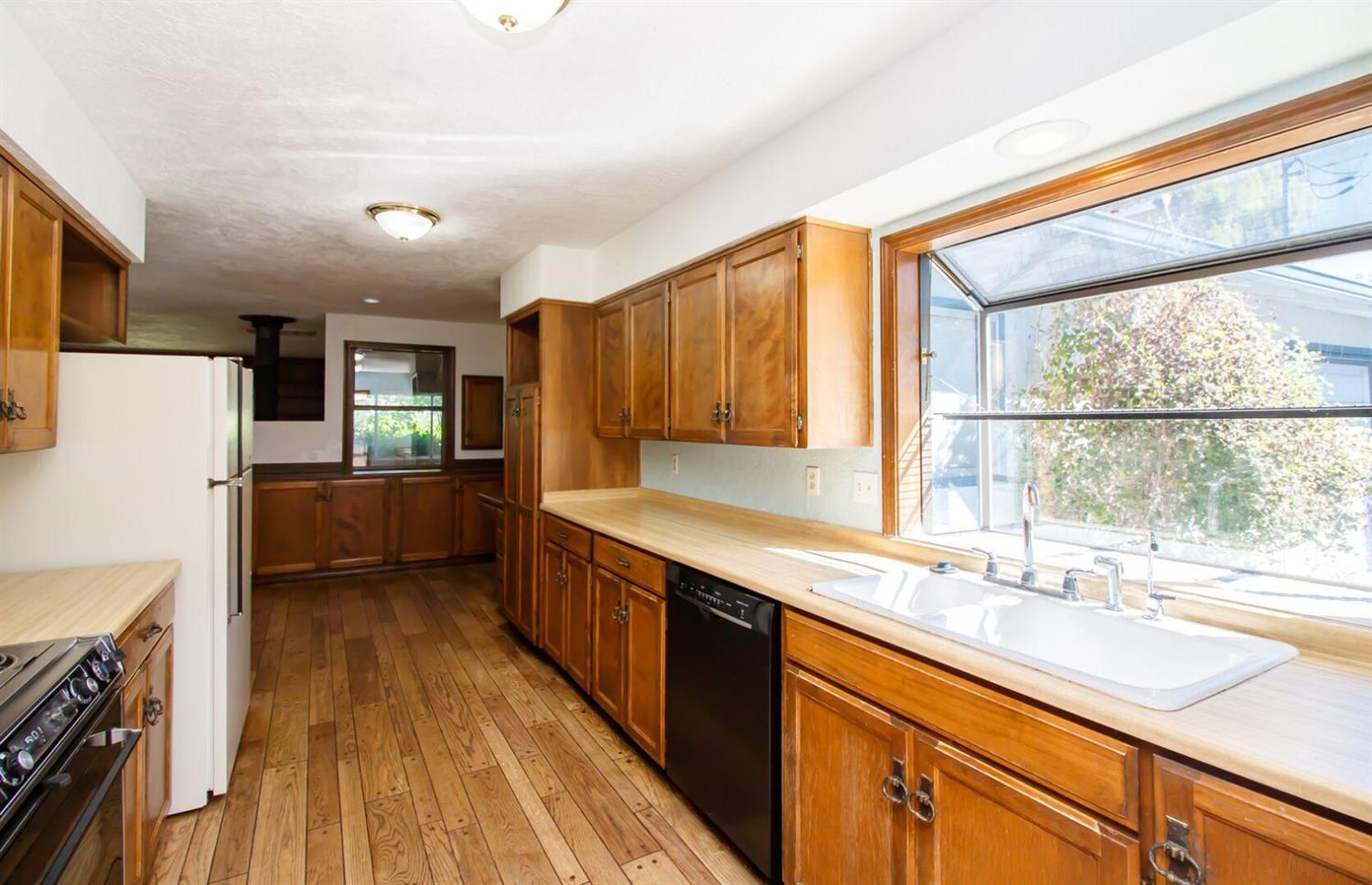 93 Wilson Road Ashland, OR 97520 - Photo 9 of 35 Additional Photo