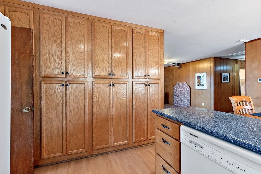 2100 North Valley View Road Ashland, OR 97520 - Photo 9 of 31 Additional Photo
