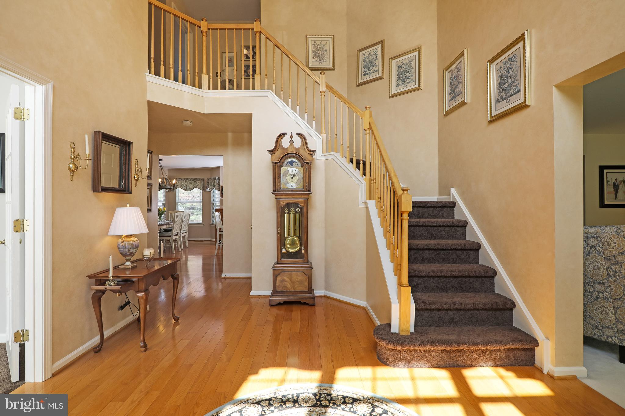 53 Downing Lane Voorhees, NJ 08043 - Photo 4 of 34 Foyer