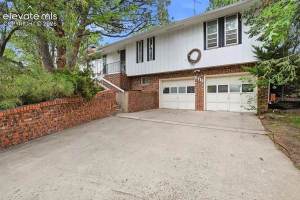 $399,900 | 2718 Northridge Drive, Colorado Springs, CO 80918