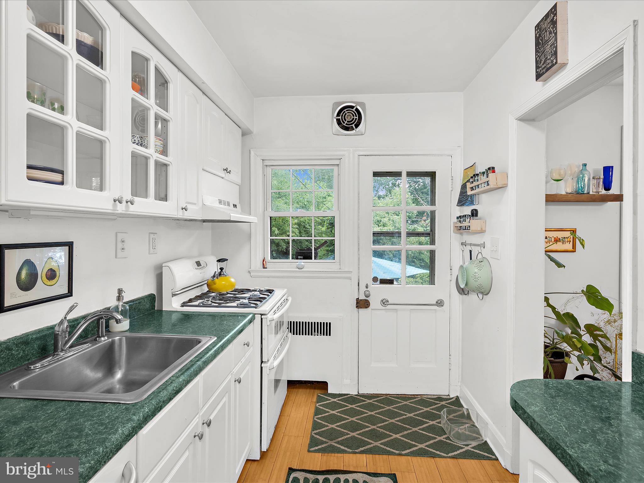 1220 Northview Road Baltimore, MD 21218 - Photo 12 of 59 Gallery Image 12