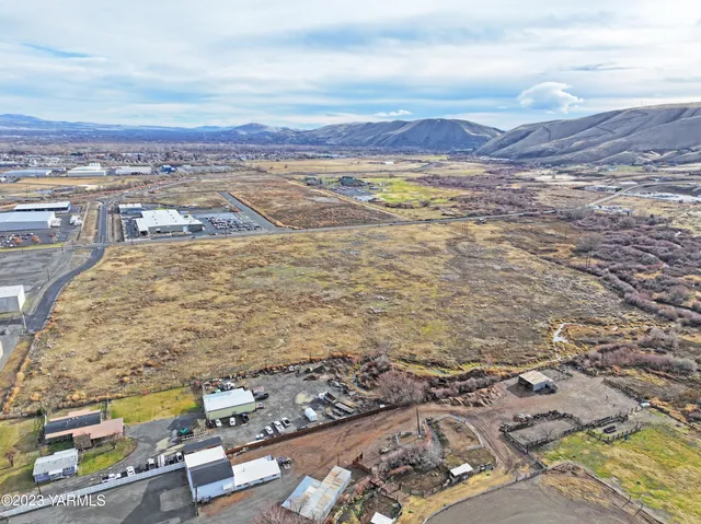a view of an ocean and beach
