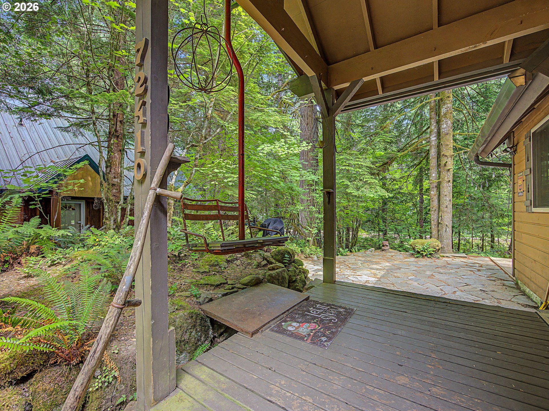 72410 East Smith Loop Rhododendron, OR 97049 - Photo 5 of 43