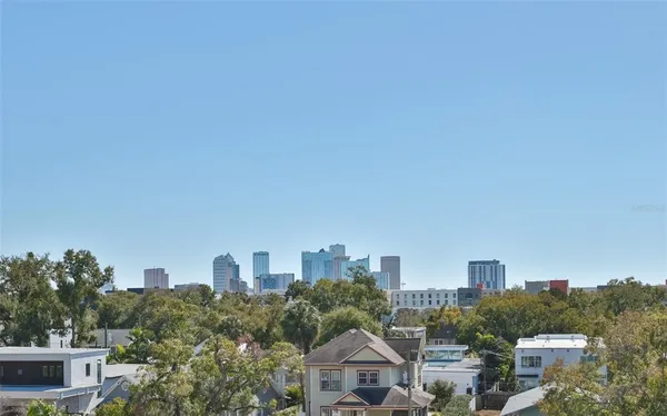 $1,050,000 | 310 West Columbus Drive, Unit 1, Tampa, FL 33602