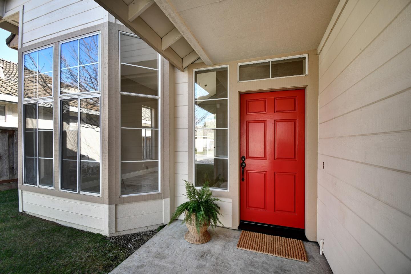 17664 River Run Road Salinas, CA 93908 - Photo 3 of 28 Gallery Image 3