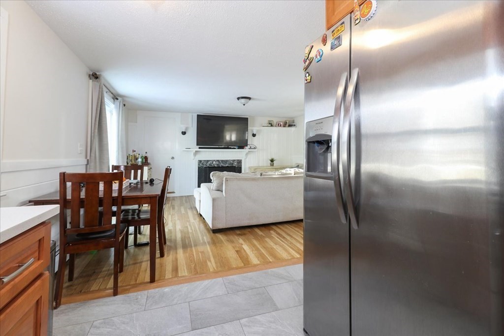 56 Seabrook Road Barnstable, MA 02601 - Photo 7 of 36