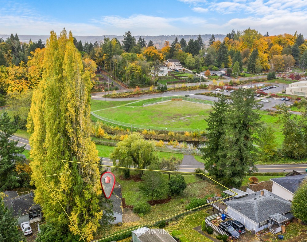 7838 South Langston Road Seattle, WA 98178 - Photo 8 of 27 a view of a city
