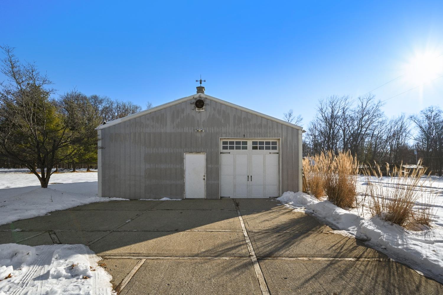 20590 Georgetown Road Lawrenceburg, IN 47025 - Photo 8 of 34