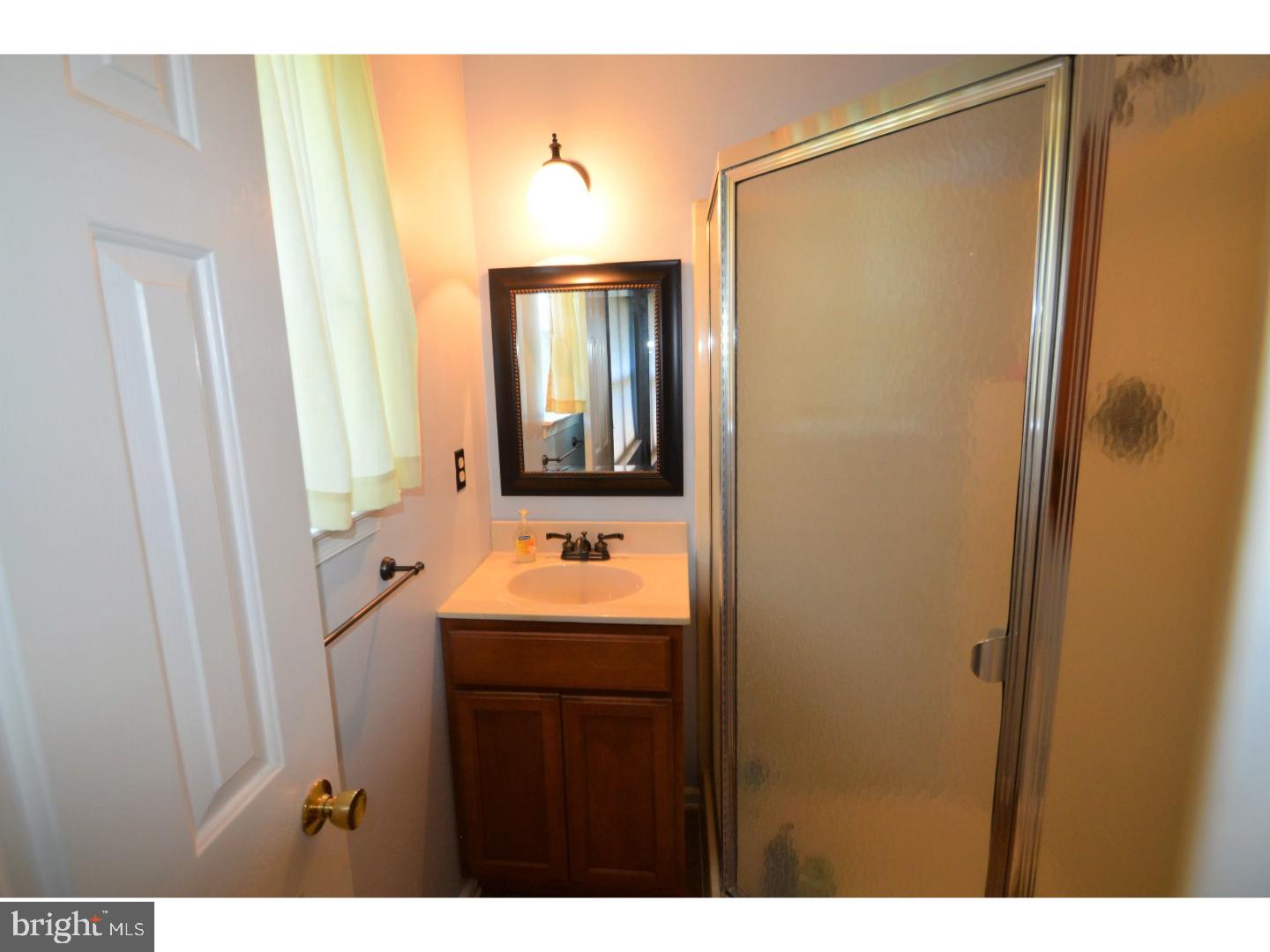 2047 Clover Mill Road Quakertown, PA 18951 - Photo 15 of 24 Master Bathroom