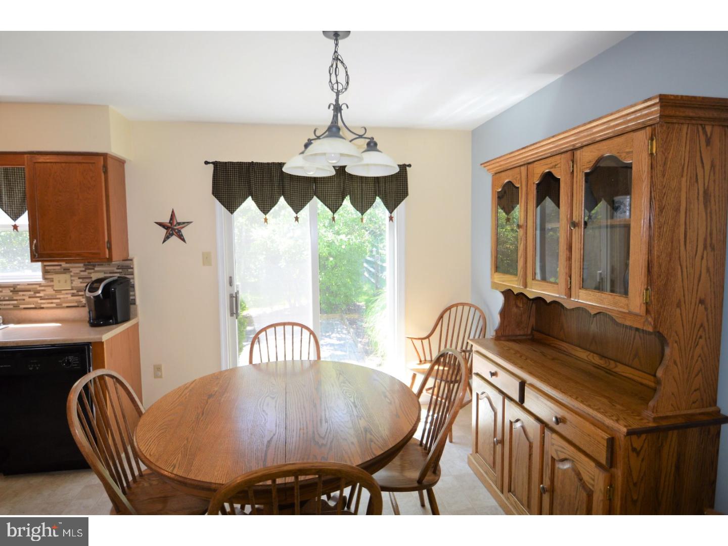 2047 Clover Mill Road Quakertown, PA 18951 - Photo 9 of 24 Breakfast Room