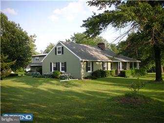570 East Avondale Road Avondale, PA 19311 - Photo 1 of 8 Gallery Image 1