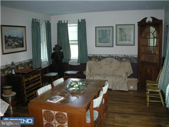 570 East Avondale Road Avondale, PA 19311 - Photo 5 of 8 Gallery Image 5