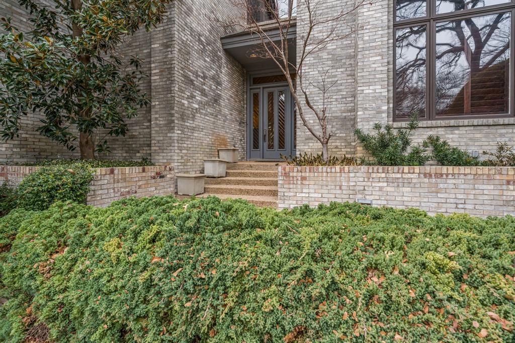 3716 Briarhaven Road Fort Worth, TX 76109 - Photo 5 of 35