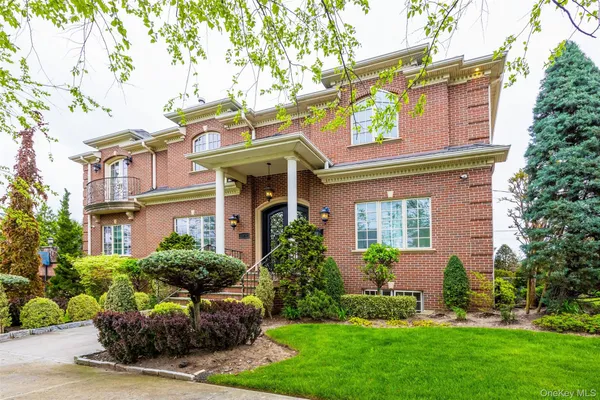 $2,449,999 | 150-50 6th Avenue | Whitestone