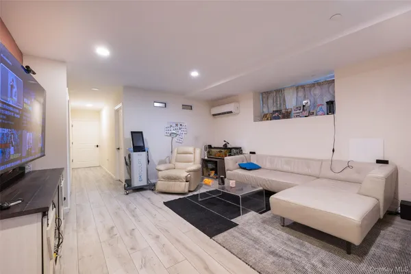 $2,449,999 | 150-50 6th Avenue | Whitestone