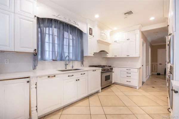 $2,449,999 | 150-50 6th Avenue | Whitestone