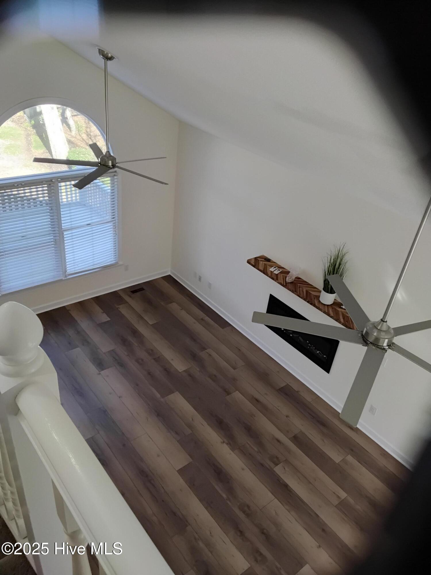 8711 Emerald Plantation Road Emerald Isle, NC 28594 - Photo 11 of 25 20251219_122612