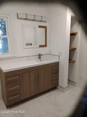 $2,850 | 8711 Emerald Plantation Road, Emerald Isle, NC 28594