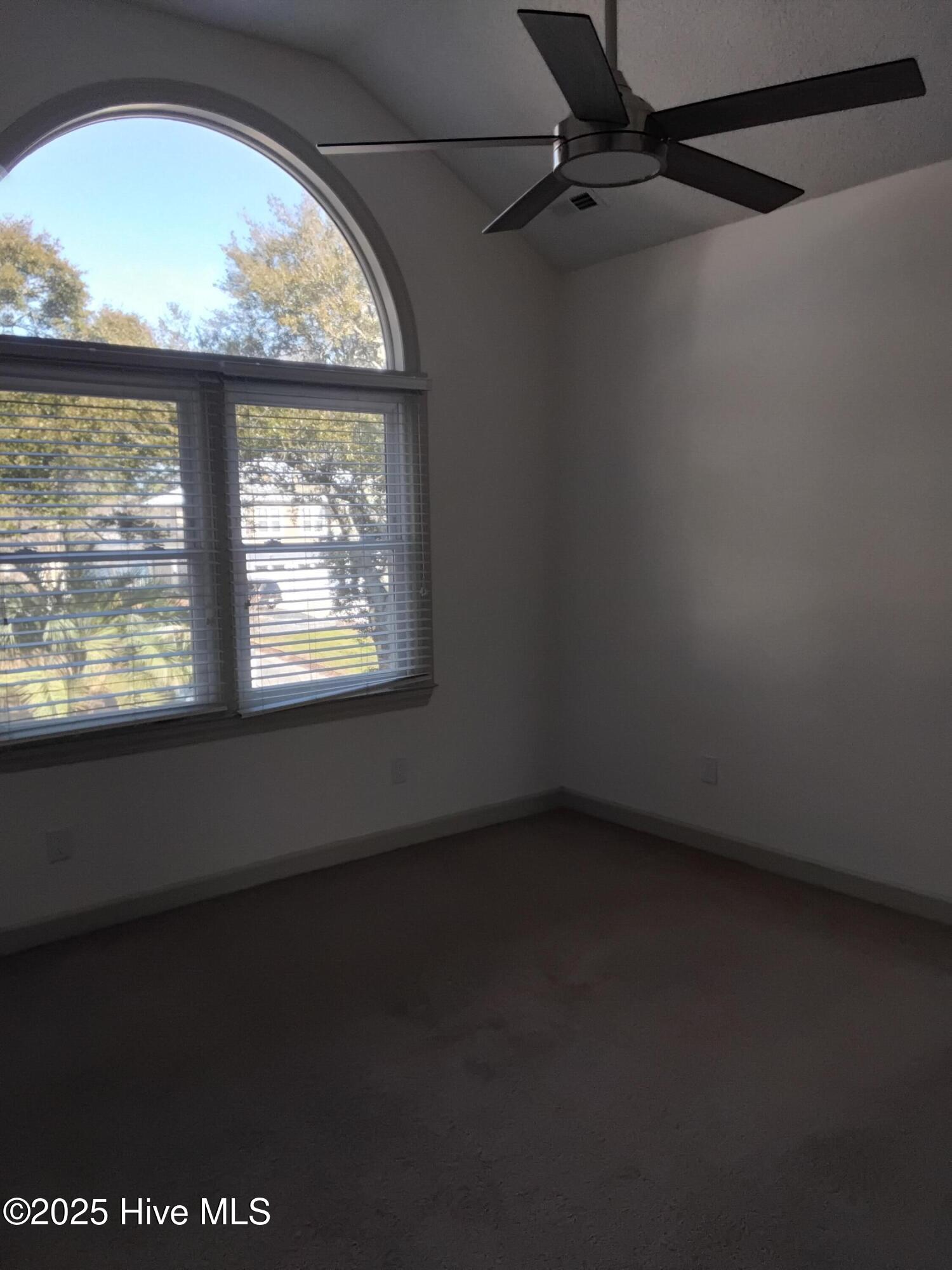 8711 Emerald Plantation Road Emerald Isle, NC 28594 - Photo 22 of 29 20251227_104311