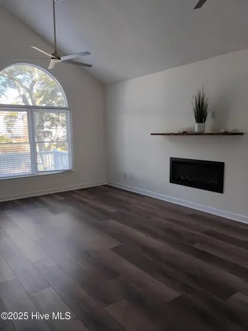 $2,850 | 8711 Emerald Plantation Road, Emerald Isle, NC 28594