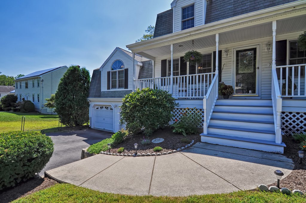 7 Christina Road Milford, MA 01757 - Photo 3 of 30 Gallery Image 3