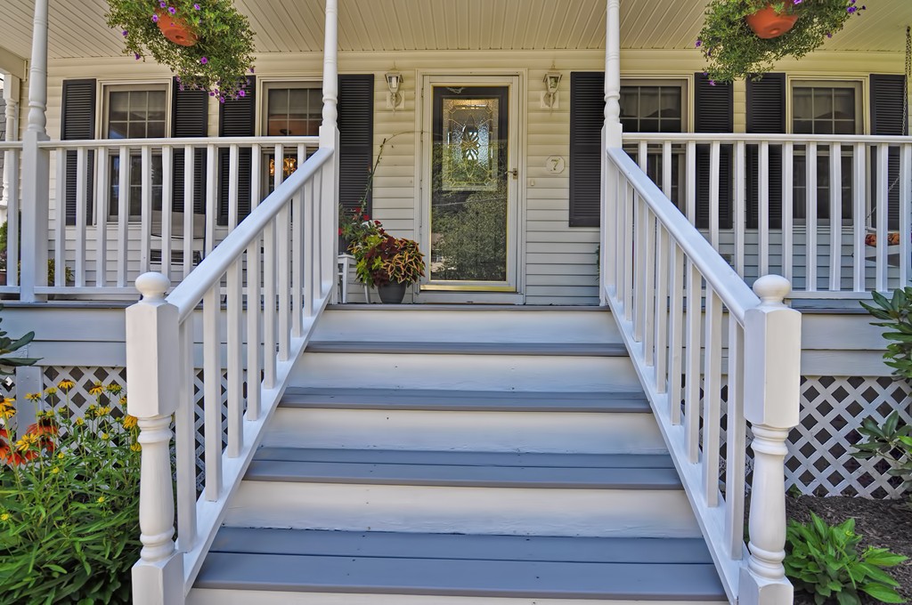 7 Christina Road Milford, MA 01757 - Photo 4 of 30 Gallery Image 4