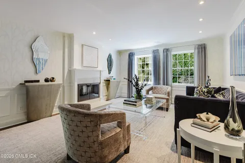$4,995,000 | 17 Brookside Park, Greenwich, CT 06831