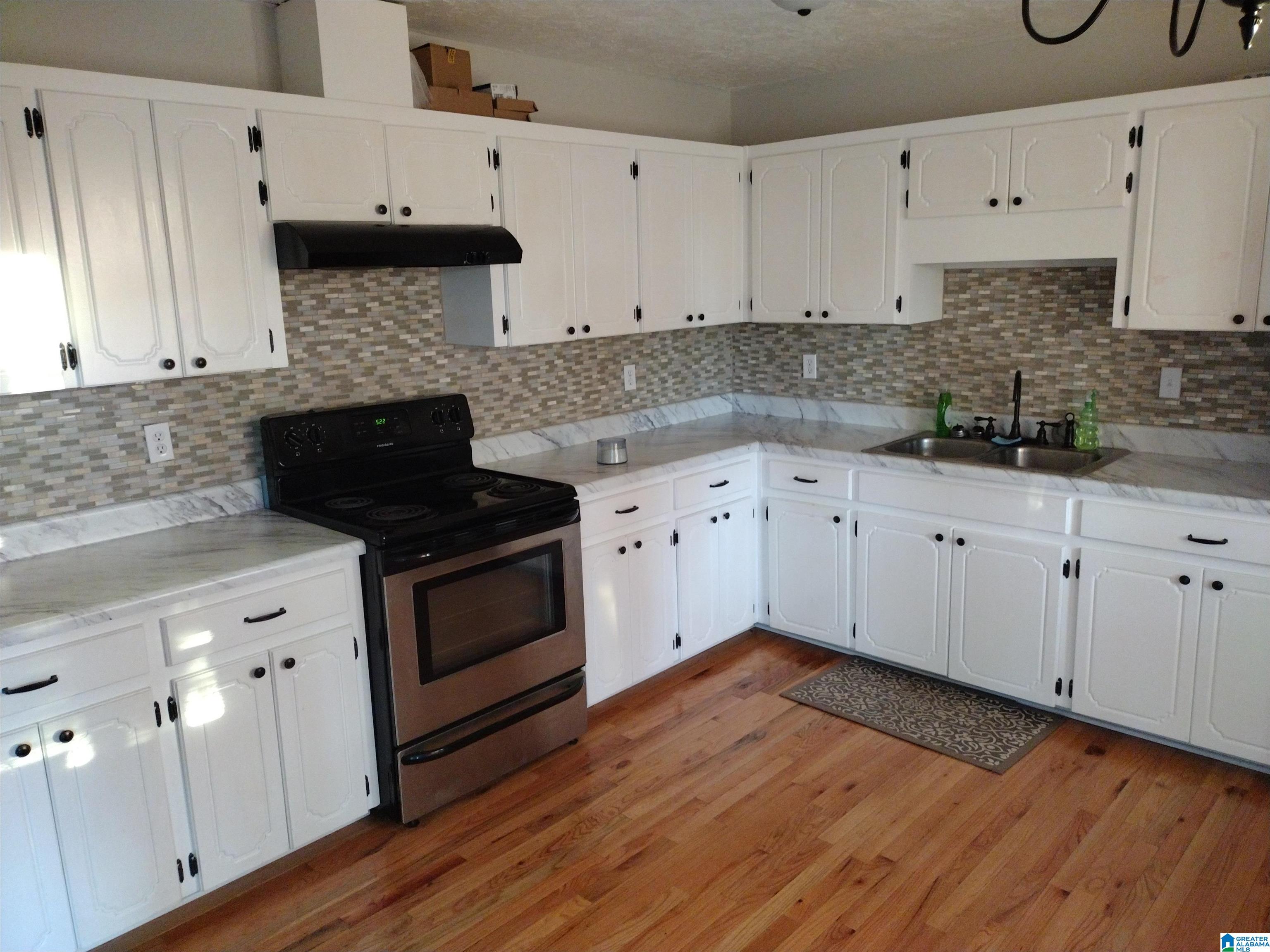 385 Shurbutt Circle Alexandria, AL 36250 - Photo 2 of 18