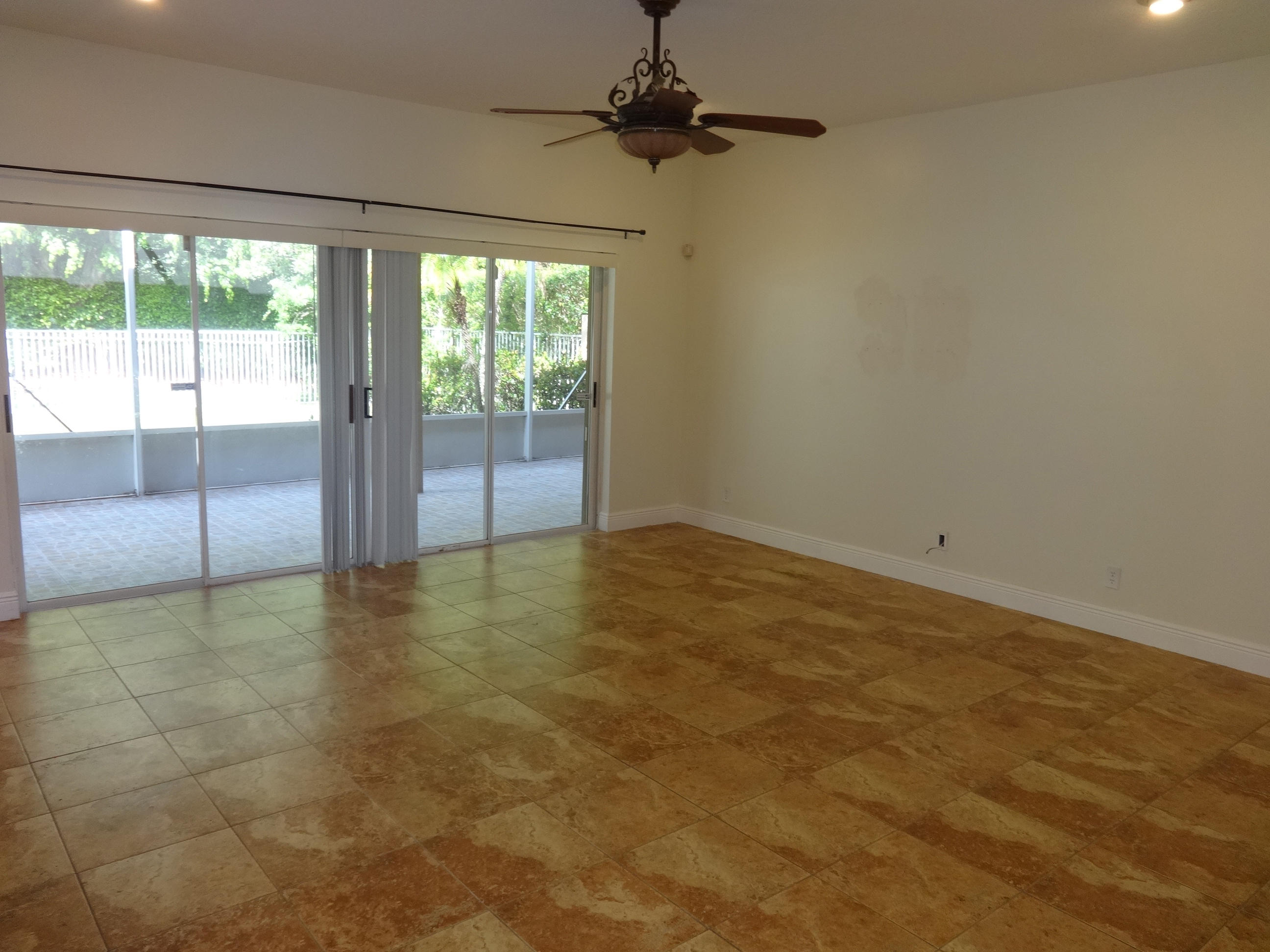 22047 Altona Drive Boca Raton, FL 33428 - Photo 8 of 23 family room2
