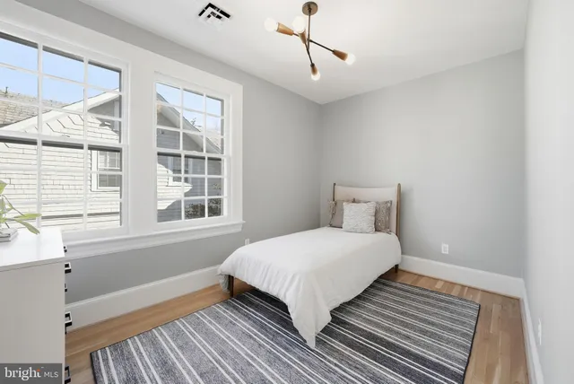 $3,295,000 | 5 Oxford Street, Chevy Chase, MD 20815