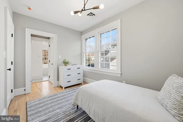 $3,295,000 | 5 Oxford Street, Chevy Chase, MD 20815