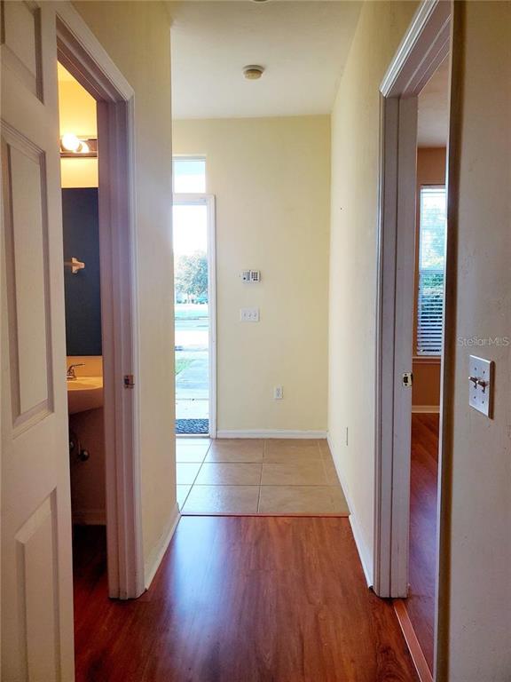 1561 Northwest 29 Road, Unit 228 Gainesville, FL 32605 - Photo 6 of 31