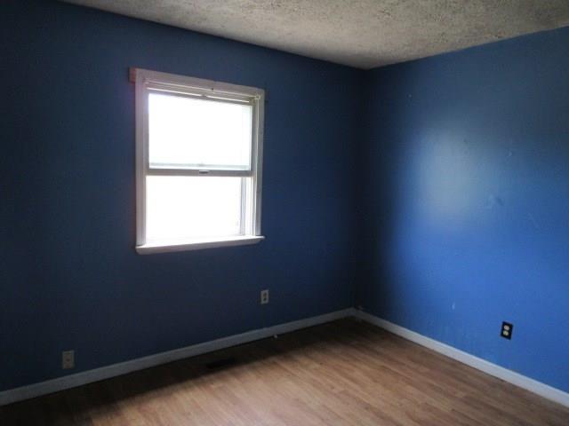 2015 Country Club Road Indianapolis, IN 46214 - Photo 14 of 16 Gallery Image 14