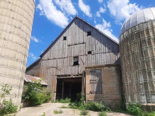 $255,000 | 74194 415th Street, St. James, MN 56081