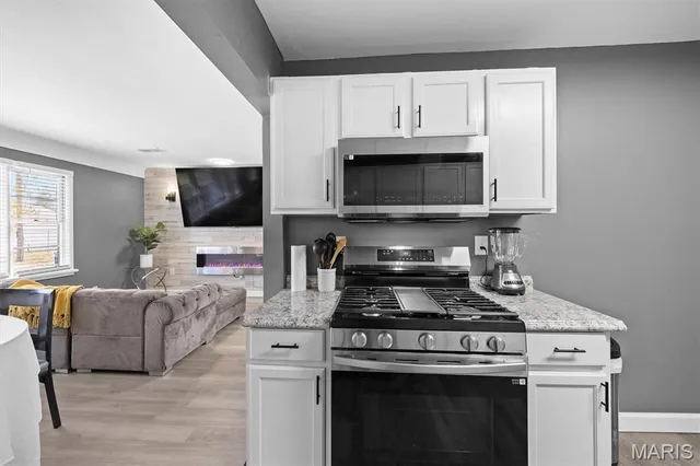 $220,000 | 4247 Highway 162, Granite City, IL 62040