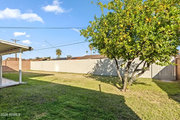 a view of a house with tree s
