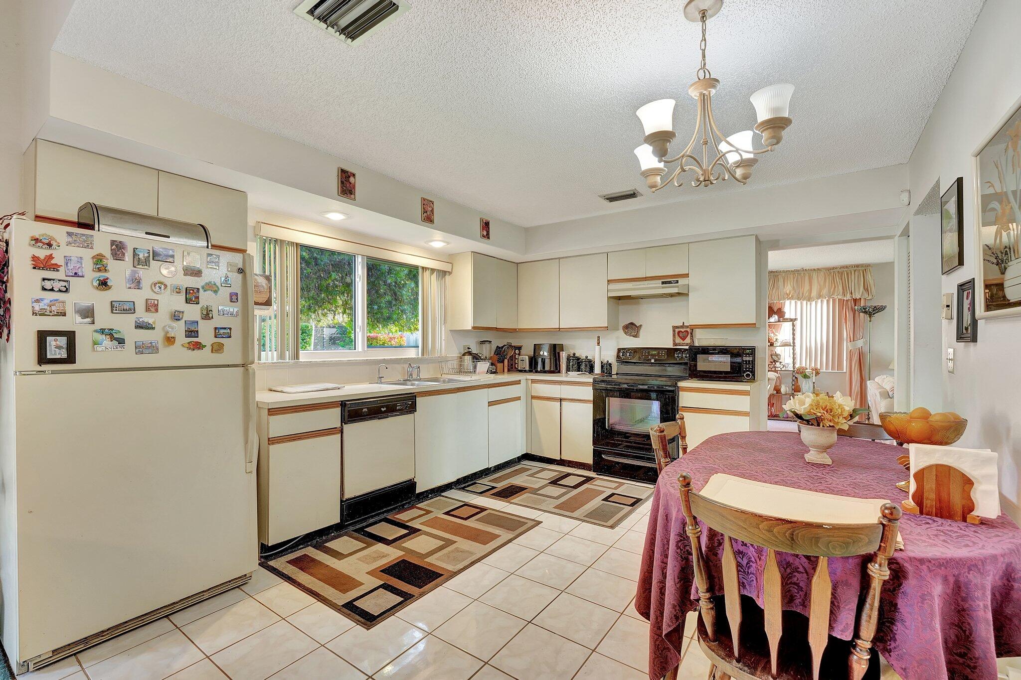 3111 Thames Way Miramar, FL 33025 - Photo 13 of 54 13-web-or-mls-DSC01124