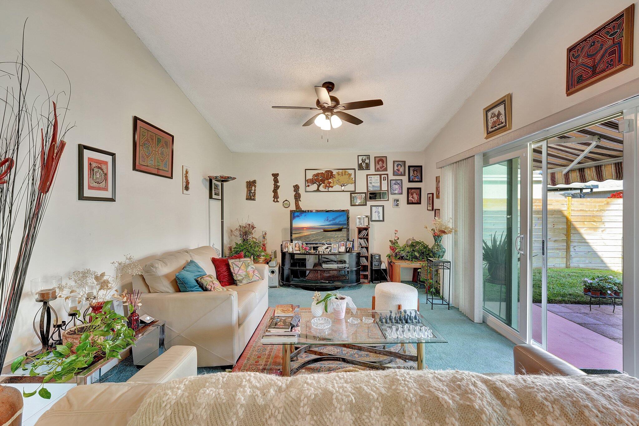 3111 Thames Way Miramar, FL 33025 - Photo 15 of 54 15-web-or-mls-DSC01134