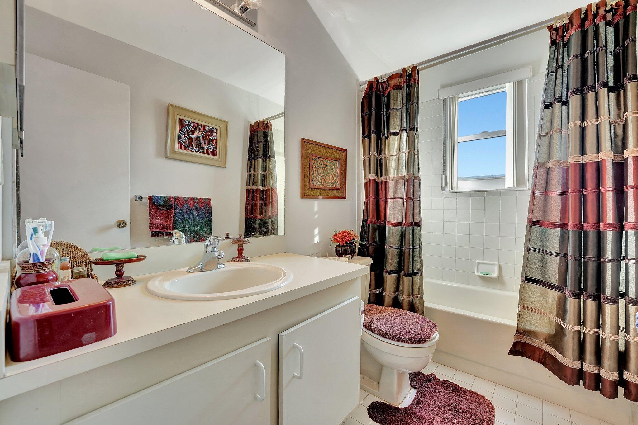 3111 Thames Way Miramar, FL 33025 - Photo 24 of 54 24-web-or-mls-DSC01214