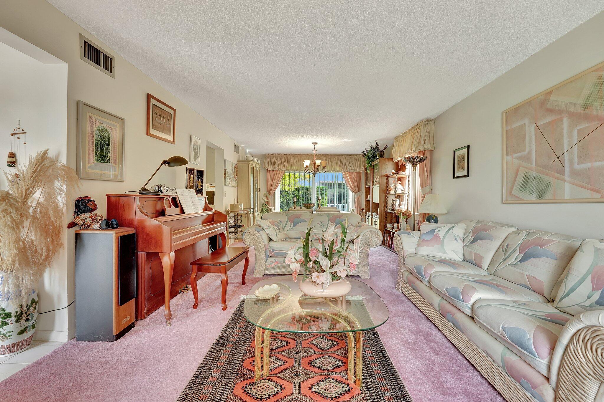 3111 Thames Way Miramar, FL 33025 - Photo 5 of 54 5-web-or-mls-DSC01084