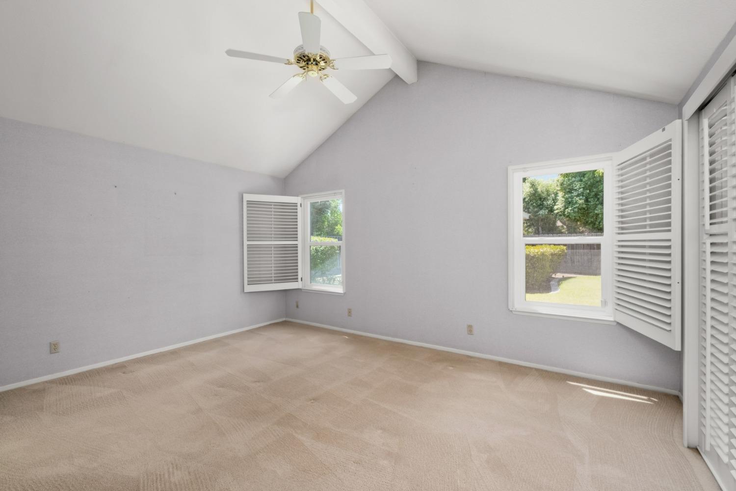 562 West Minarets Avenue Clovis, CA 93611 - Photo 14 of 29