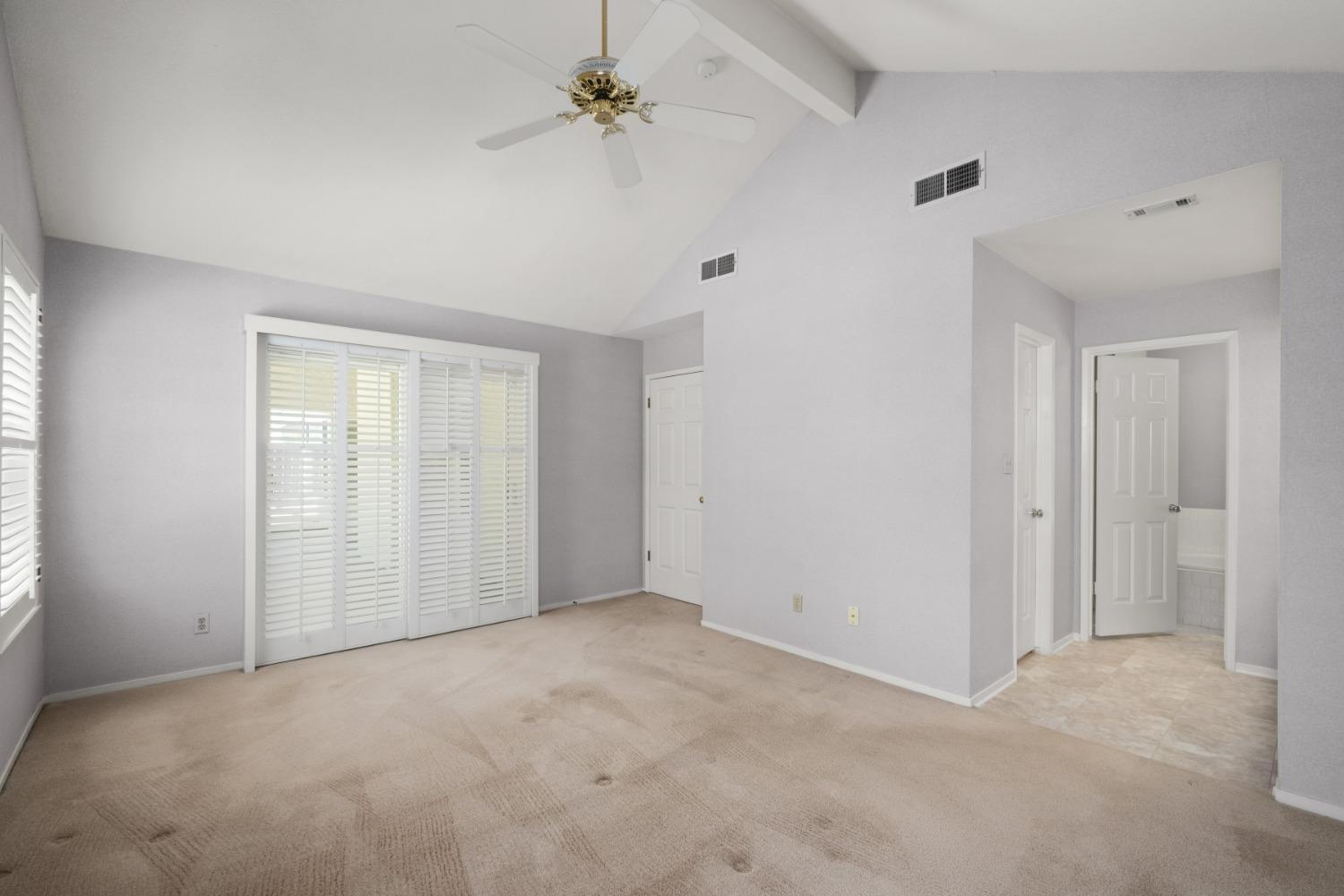 562 West Minarets Avenue Clovis, CA 93611 - Photo 15 of 29