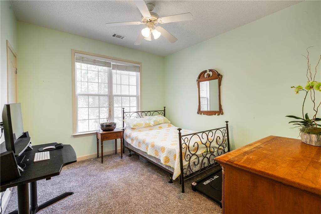 116 Mallard Court Carrollton, GA 30116 - Photo 19 of 34