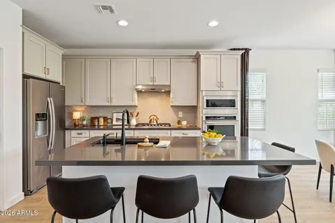 $775,000 | 6455 North 17th Place, Phoenix, AZ 85016